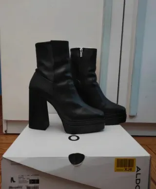 Botas ALDO Piel Tacón Plataforma Negras
