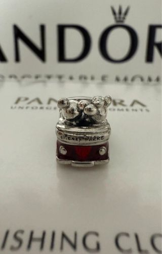 Charm Coche Mickey y Minnie