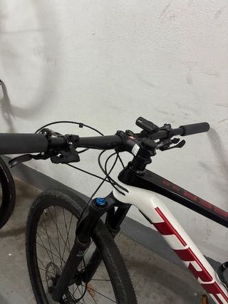 Bicicleta Trek Procaliber 9.8 ML 29 2021