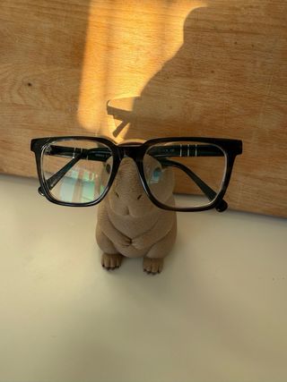 Soporte Gafas Capibara Negro/Marrón