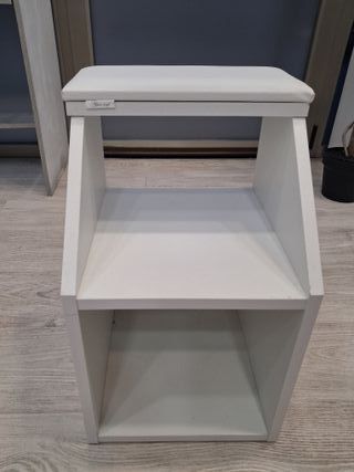 Mueble auxiliar pedicura blanco