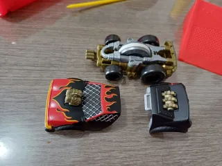 Macchinina con accessori