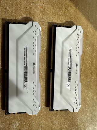 32gb Corsair Vengeance RGB Pro 2x16GB DDR4 Blanco