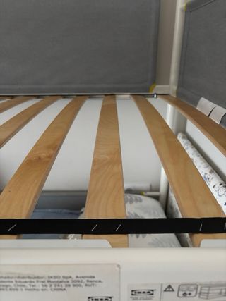 Litera Ikea (no incluye colchones)