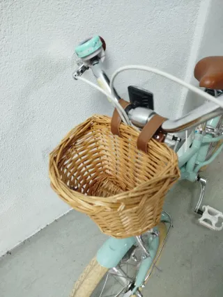 Bicicleta infantil paseo con cesta