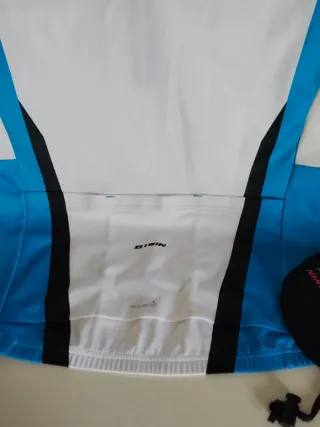 2 Fundas de sillín de bicicleta y 2 maillot ciclis