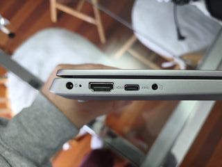 Lenovo S340 Portátil AMD Ryzen 3 - 8GB - RAM 1TB