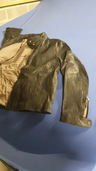 Giubbotto in pelle nera Ducati originale