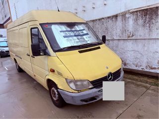 Mercedes-Benz Sprinter 2002