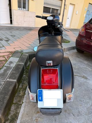 Vespa PX200 Negra Mate