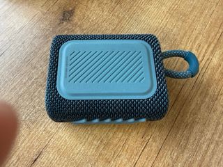 JBL GO 3 con funda protectora