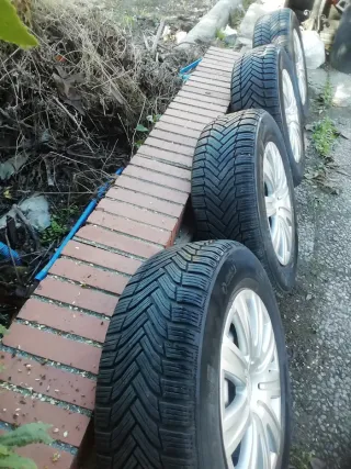 4 Llantas VW, Seat, Audi 16 /215/65 R16 98H