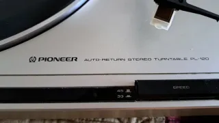 Tocadiscos Pioneer PL-120