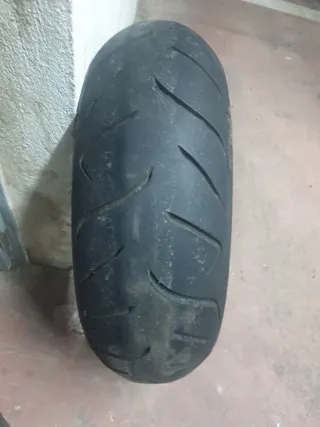 Neumático Dunlop 190/50/17