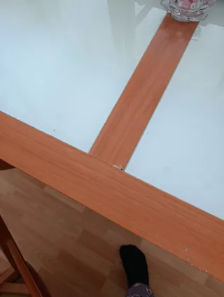 Mesa extensible salón + 6 sillas