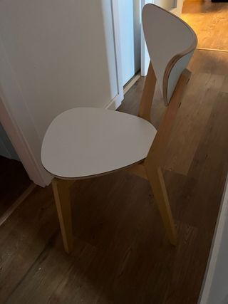 Mesa LISABO y 4 Sillas IKEA