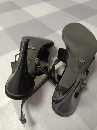 Sandalias tacón Menbur Talla 37