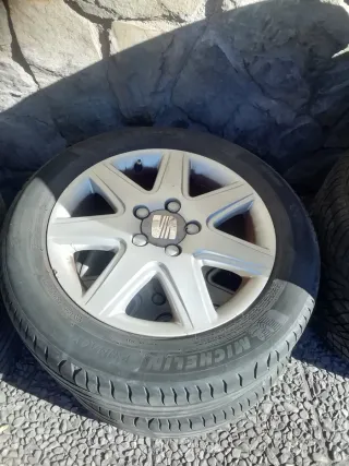 2 Llantas Seat 7x16 / 205 55 16 91V