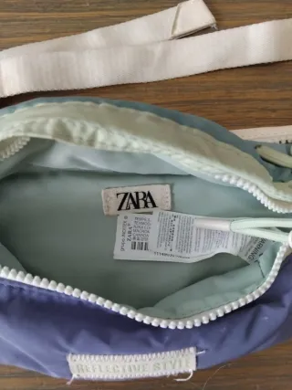 Riñonera Zara azul y verde