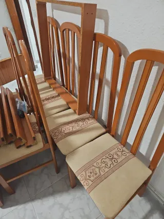 Mesa y 6 Sillas Comedor