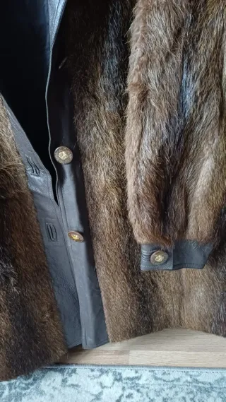 Abrigo pelo natural talla 46 marrón