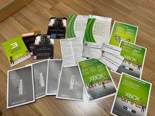 Xbox 360 + 5 juegos + 2 mandos