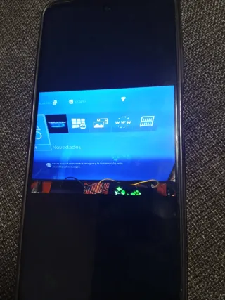 PS4 + 4 juegos y mando