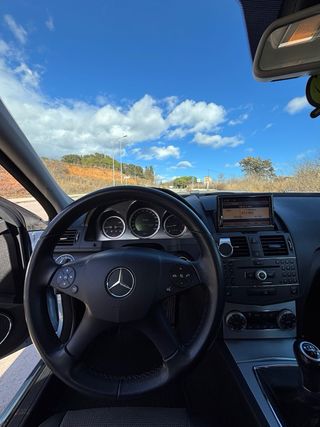 Mercedes-Benz Clase C 2010