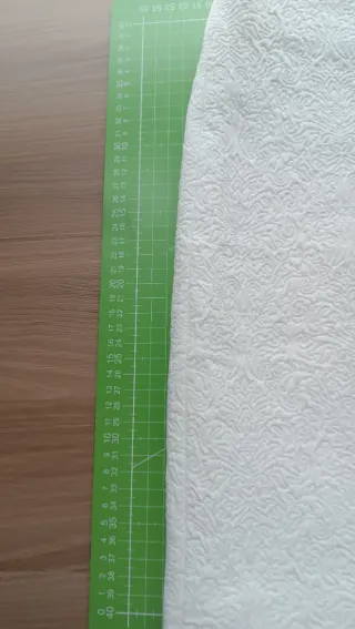 Falda blanca con cremallera lateral