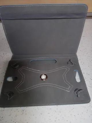 Funda giratoria para tablet.