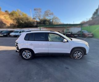 Tapa volkswagen tiguan 2.0 tdi 2007-2011 105578