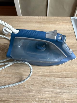 Plancha de vapor Rowenta azul