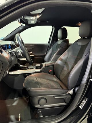 Mercedes-Benz GLB (X247) 2021