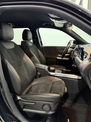 Mercedes-Benz GLB (X247) 2021