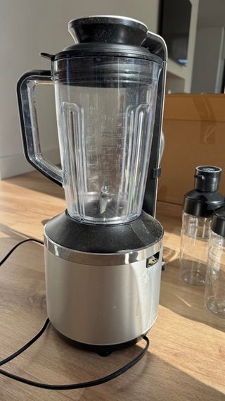 Batidora Bosch CNSM18 con Accesorios