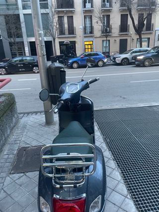 Vespa GTS 125
