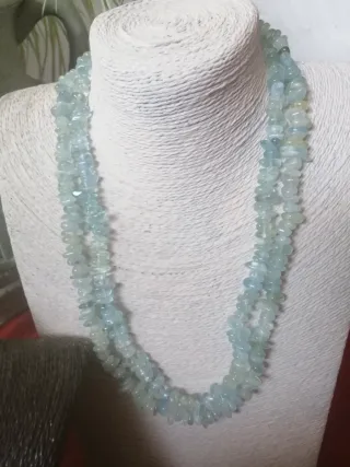 Lote 2 collares piedra azul y blanca
