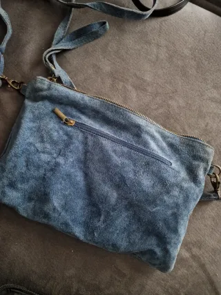 Bolso azul con estrella blanca