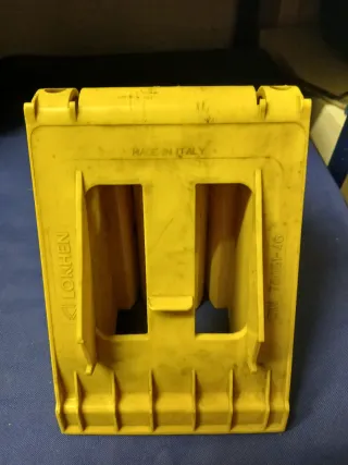 Cuña / Calzo Rueda Camión