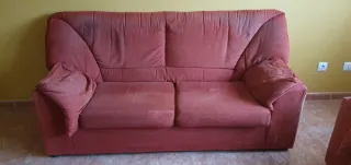 2 Sofás de Tela Rojos