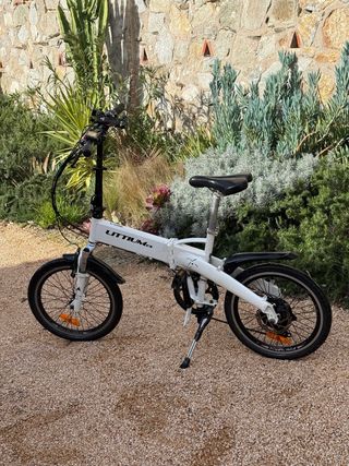 Bici Eléctrica Ibiza Litium blanca 2300km