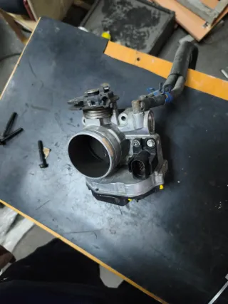 Colector Admisión Golf 3 GTI