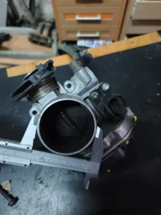 Colector Admisión Golf 3 GTI