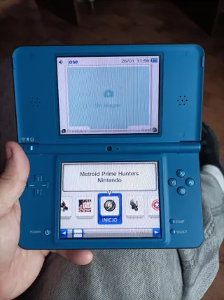 Nintendo DSi XL Azul