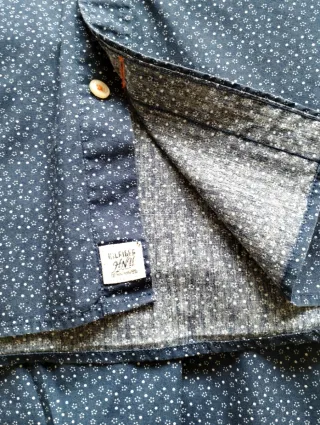 Camisa Tommy Hilfiger azul con estampado