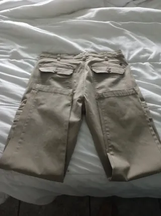 Pantalones cargo Sfera talla 46 beige