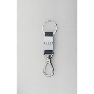 LLAVERO AUDI CROMADO Y CUERO REGALO REF.1240