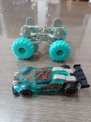 Monstertruck Hot Wheels DVGN-8R