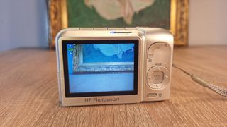 Cámara Digital HP Photosmart M627 7MP