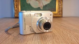 Cámara Digital HP Photosmart M627 7MP